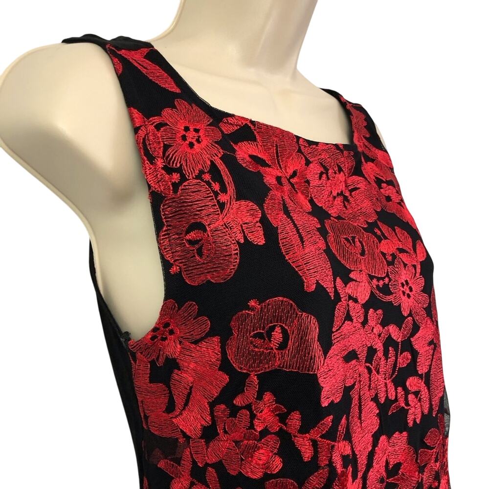 NWT INC International Going Global Red Black Sleeveless Lace Top Longer Length - Picture 15 of 16